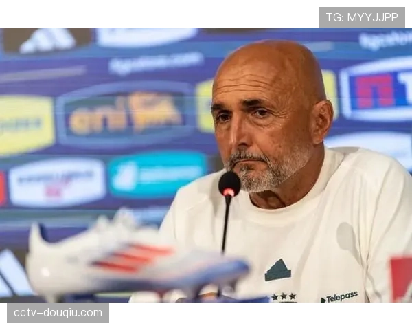 老将布冯评价斯帕莱蒂,称其为尤文图斯最好选择 老将布冯评价斯帕莱蒂,称其为尤文图斯最好选择