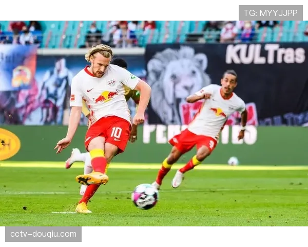 沃尔夫斯堡换帅能否解决根本问题，管理层责任不容推卸