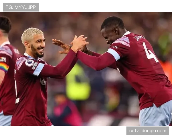 伯恩茅斯2-2西汉姆联，门将阿雷奥拉10次扑救创赛季新高