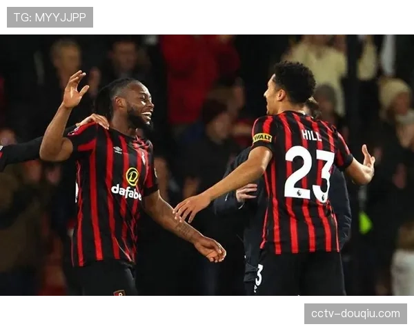 桑德兰让二追三3-2逆转伯恩茅斯，布罗比头球绝杀