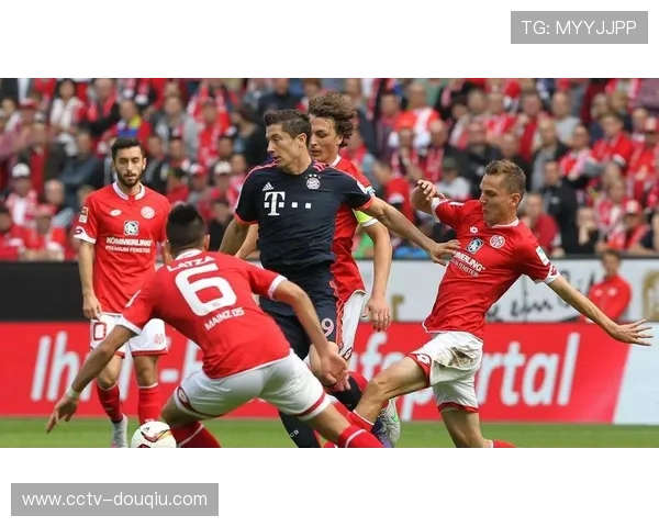 法甲中游球队战术趋势：三中卫体系使用率上升至40%