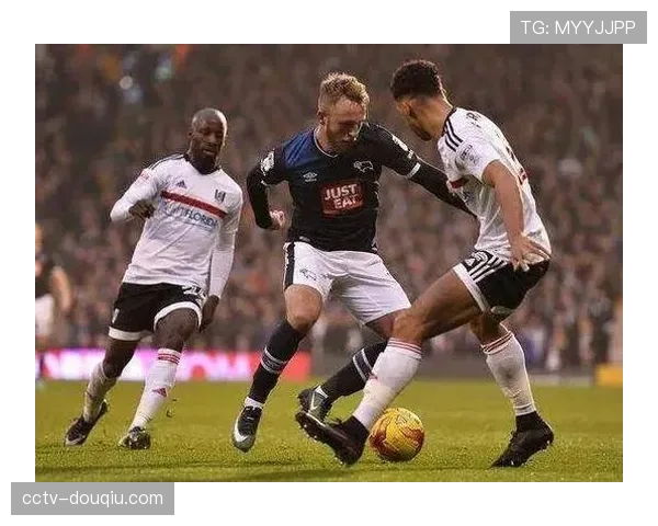 富勒姆迎战诺丁汉森林，保级六分战悬念重重