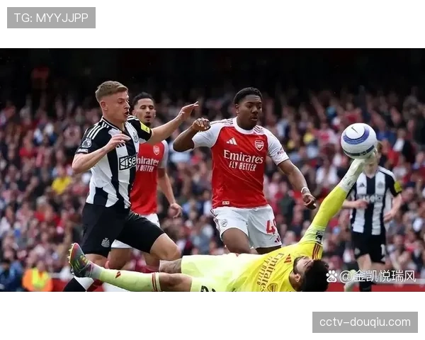 英超裁判标准争议持续，俱乐部呼吁更加统一透明判罚尺度